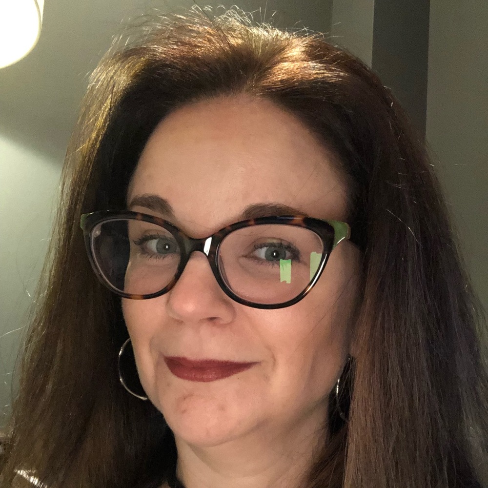 Meet your Posher, Stephanie